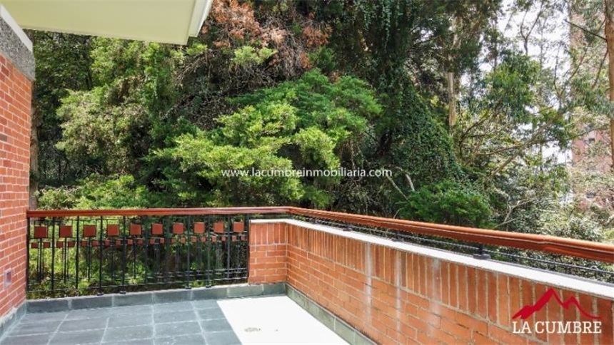 Casa de 4 alcobas en venta en El Tesoro, Medellín, 836 m² · foto 14 de 20