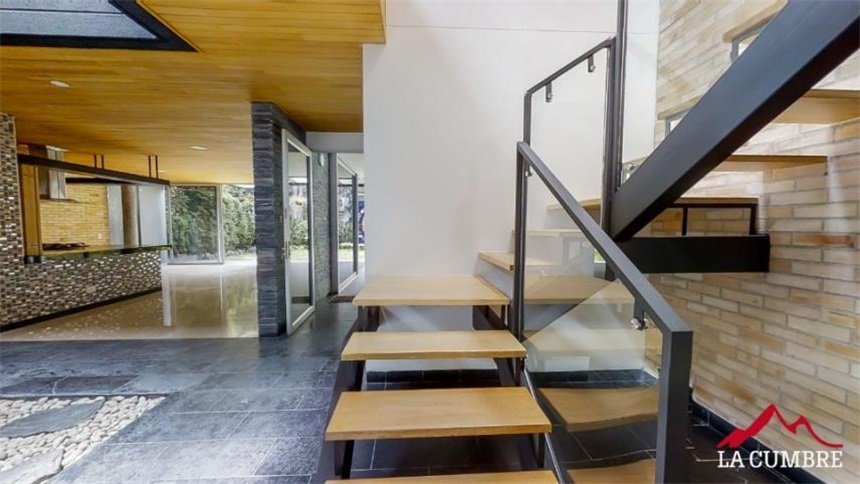 Casa en arriendo en El Poblado, Medellín · foto 12 de 19