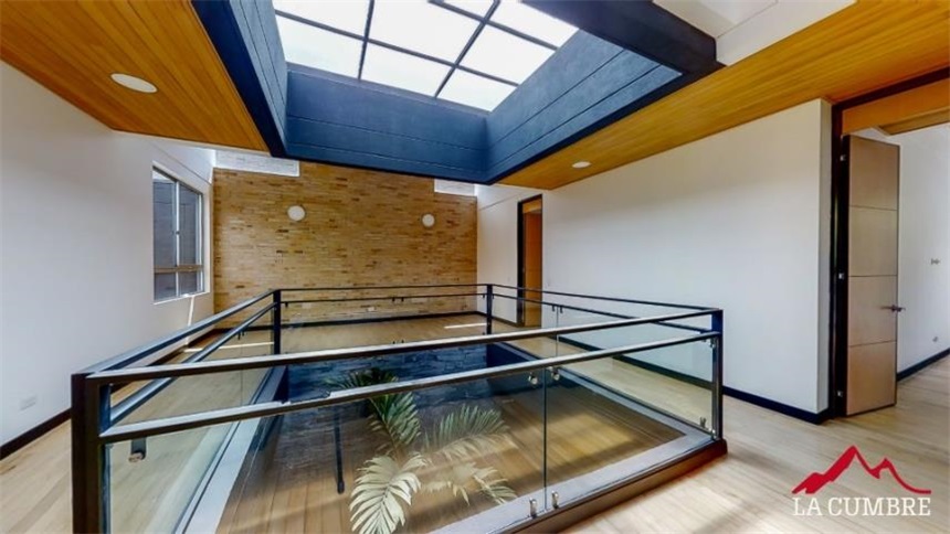Casa en arriendo en El Poblado, Medellín · foto 14 de 19