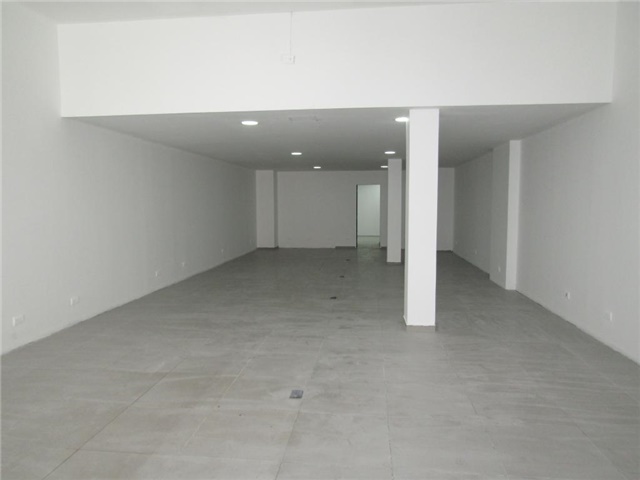 Local en Arriendo - Vista 2