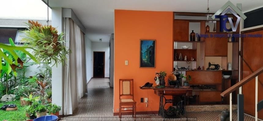 Casa de 5 alcobas en venta en Cabecera Del Llano, Bucaramanga, 800 m² · foto 11 de 24