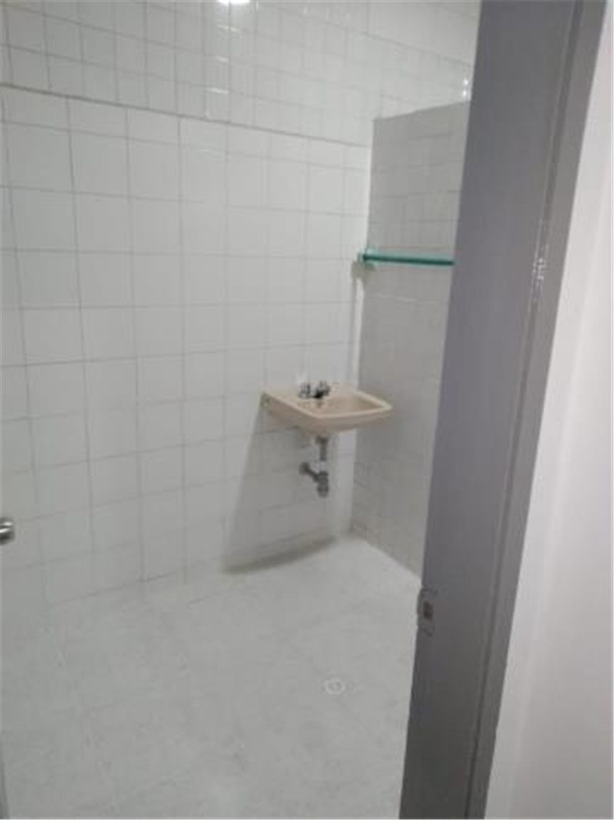 Bodega en arriendo en La Concepcion, Barranquilla, 520 m² · foto 5 de 8