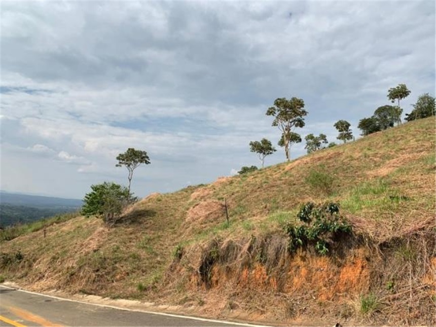Lote en venta en San Antonio, Jamundí, 1667 m² · foto 4 de 10
