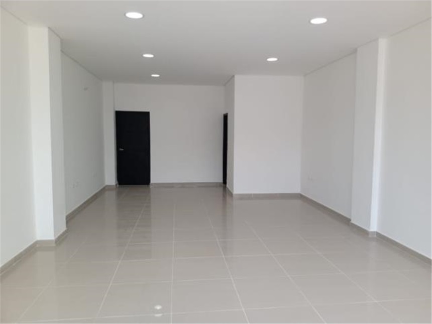 Bodega en arriendo en El Parque, Santa Marta, 995 m² · foto 7 de 13