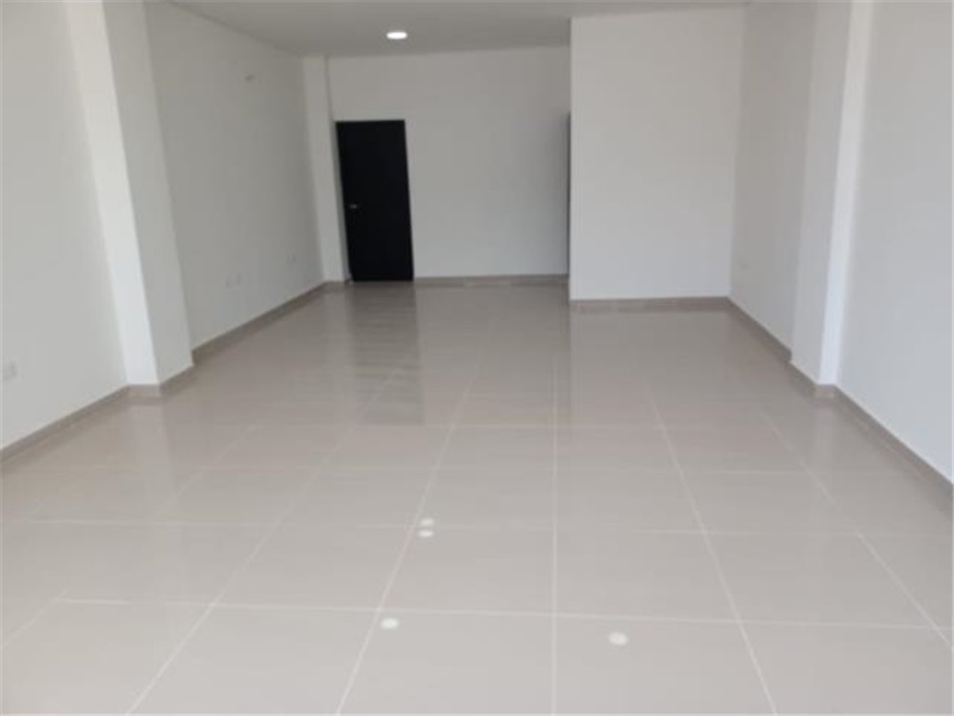 Bodega en arriendo en El Parque, Santa Marta, 995 m² · foto 8 de 13