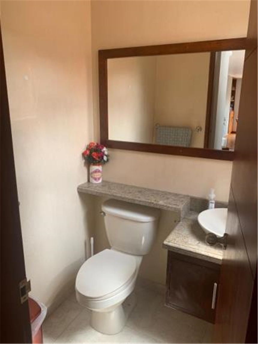 Casa en venta en Guaymaral, Bogotá · foto 8 de 24