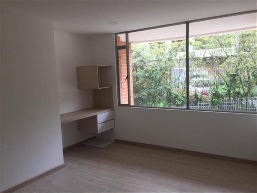 Apartamento de 3 alcobas en venta en Altos De Bella Suiza, Bogotá, 203 m² · foto 11 de 24