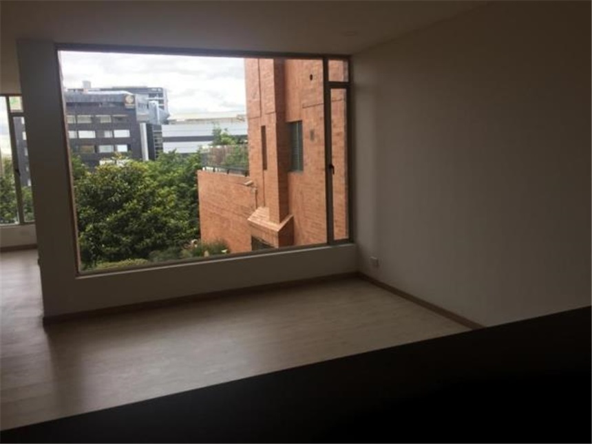 Apartamento de 3 alcobas en venta en Altos De Bella Suiza, Bogotá, 203 m² · foto 4 de 24