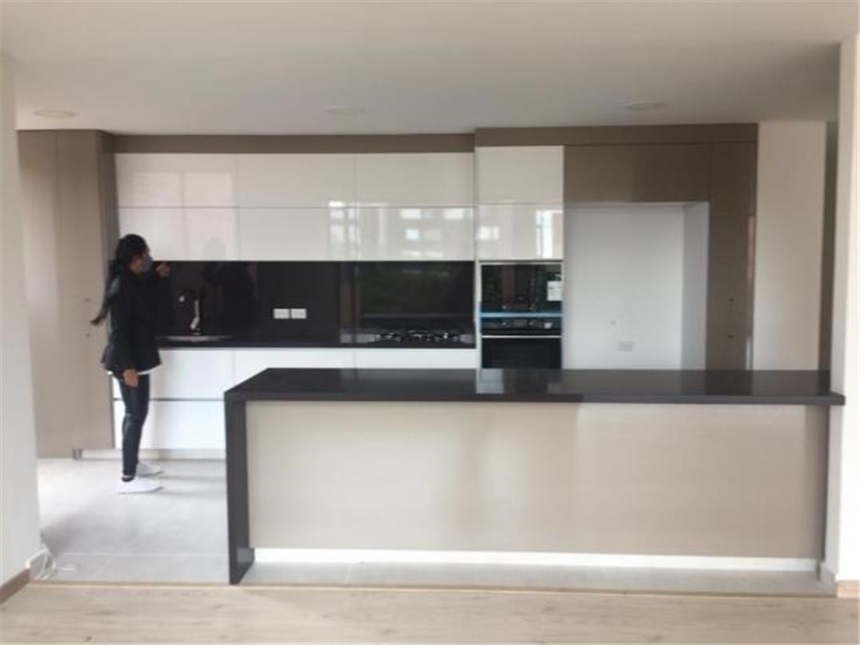 Apartamento de 3 alcobas en venta en Altos De Bella Suiza, Bogotá, 203 m² · foto 2 de 24