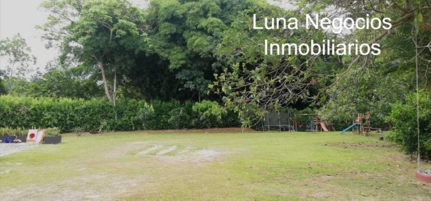 Casa de 7 alcobas en venta en Ruitoque Bajo, Girón, 370 m² · foto 13 de 24