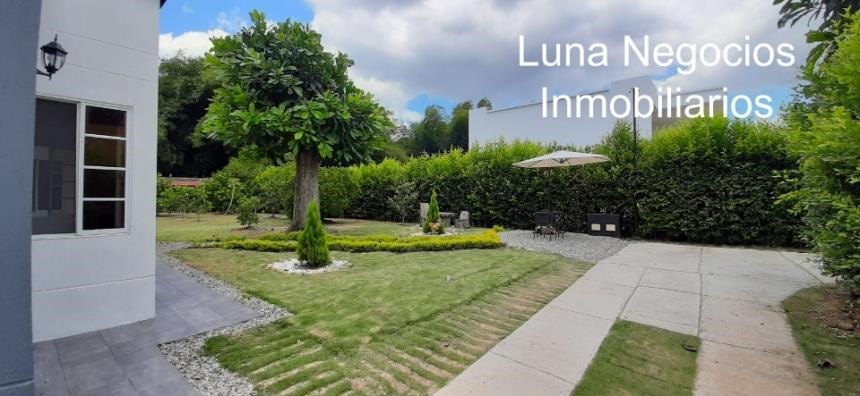 Casa de 7 alcobas en venta en Ruitoque Bajo, Girón, 370 m² · foto 12 de 24