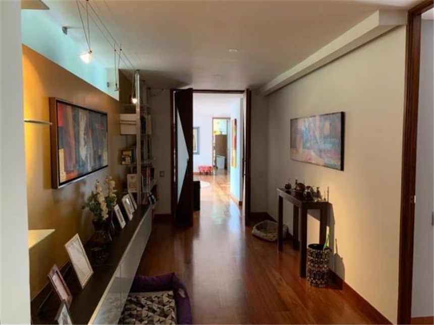 Casa de 4 alcobas en venta en Guaymaral, Bogotá, 704 m² · foto 17 de 24