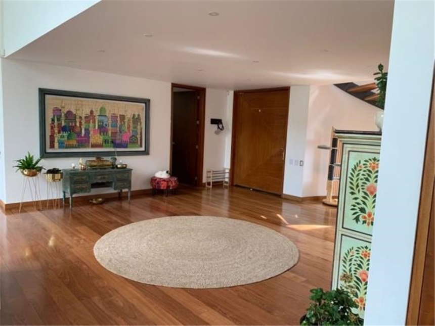 Casa de 4 alcobas en venta en Guaymaral, Bogotá, 704 m² · foto 6 de 24