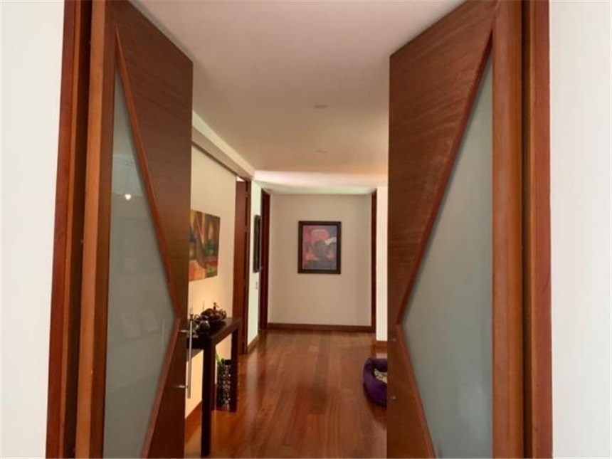 Casa de 4 alcobas en venta en Guaymaral, Bogotá, 704 m² · foto 20 de 24