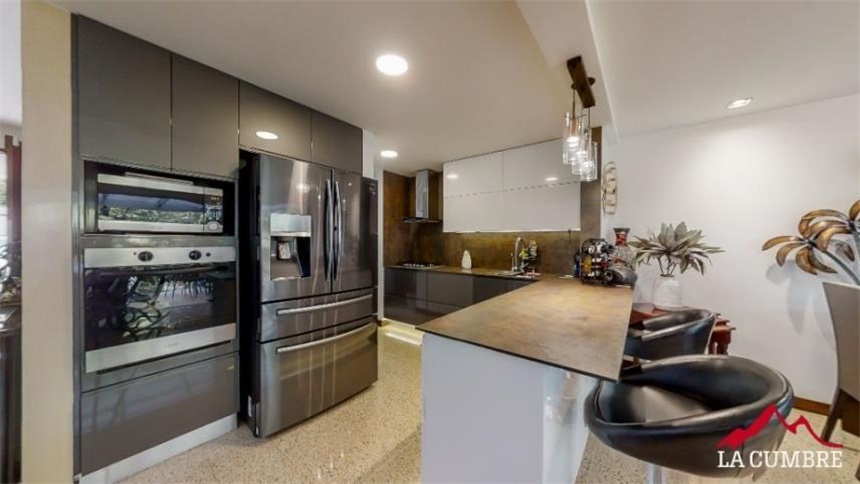 Casa de 2 alcobas en venta en La Pradera, Envigado, 157 m² · foto 6 de 17