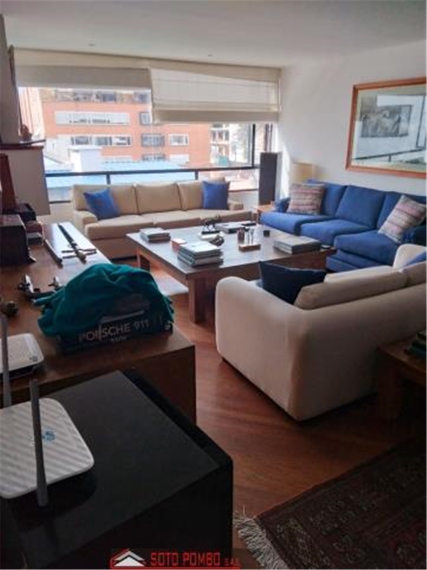 Apartamento en venta en Santa Barbara, Bogotá · foto 3 de 17