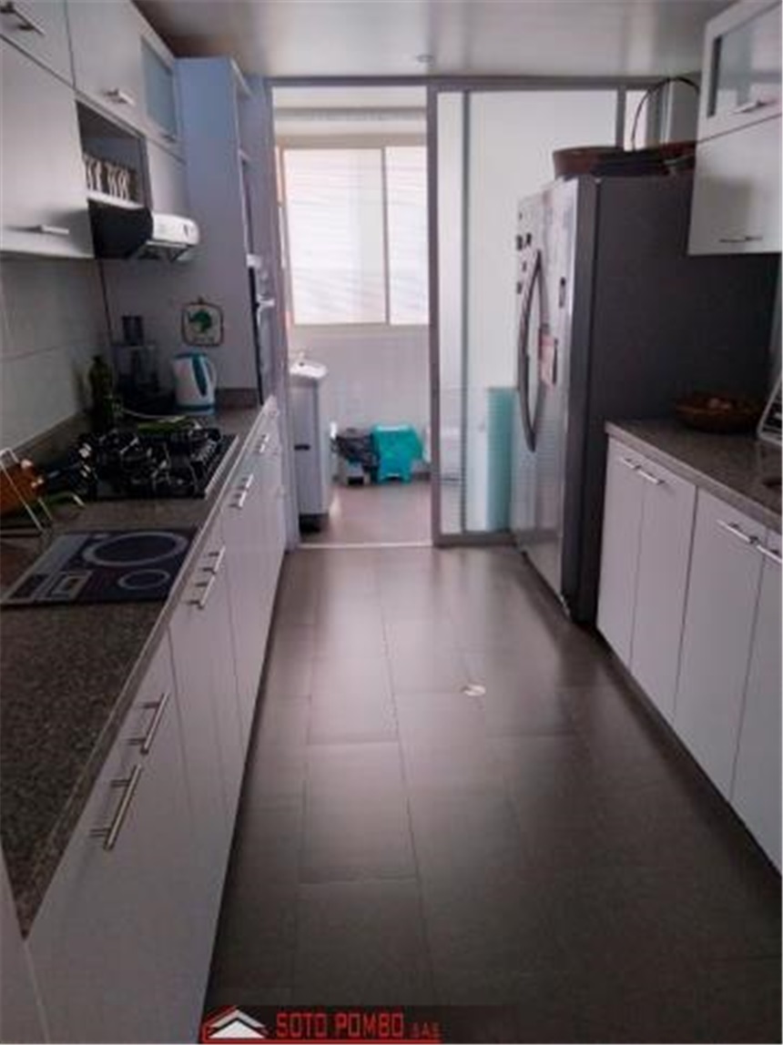 Apartamento en venta en Santa Barbara, Bogotá · foto 12 de 17