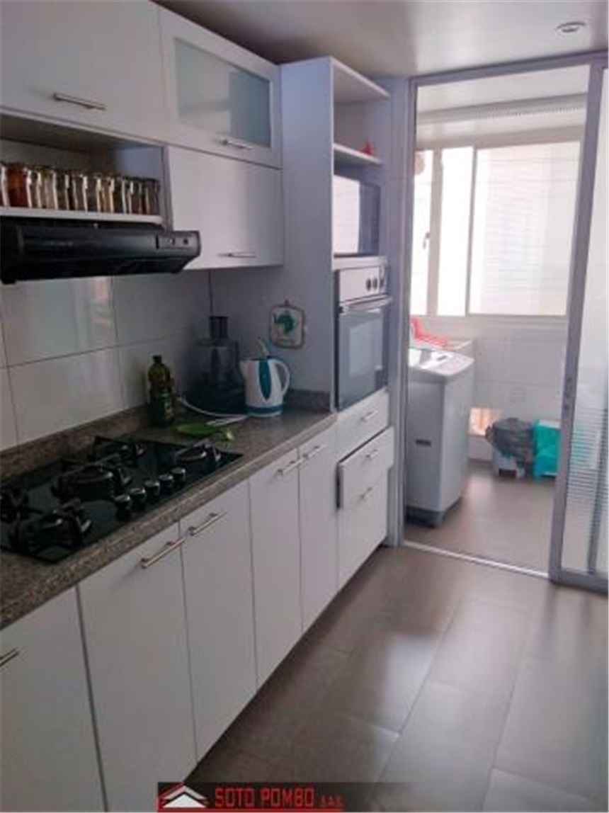 Apartamento en venta en Santa Barbara, Bogotá · foto 11 de 17