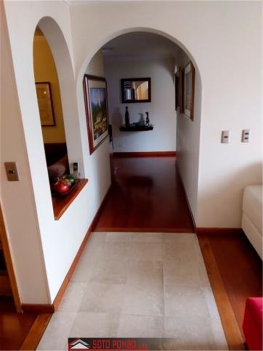 Apartamento en venta en Chicó Navarra, Bogotá · foto 6 de 19