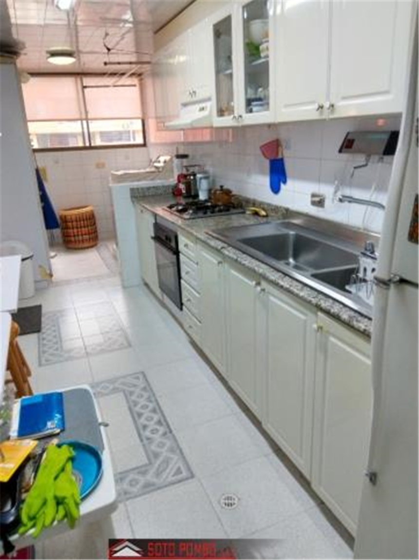 Apartamento en venta en Chicó Navarra, Bogotá · foto 14 de 19