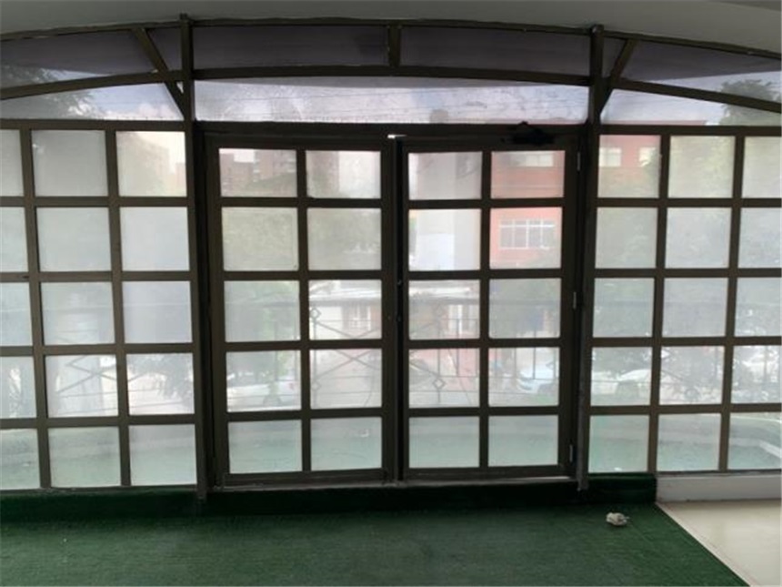 Local en Arriendo - Vista 5