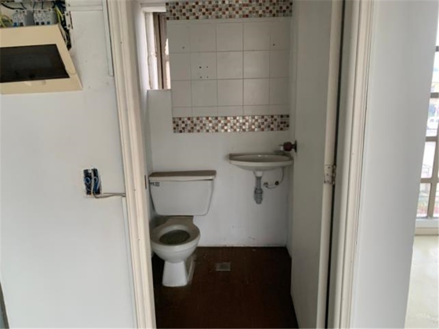 Local en Arriendo - Vista 2