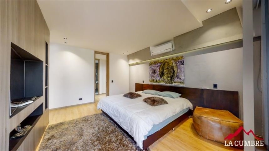 Apartamento de 4 alcobas en arriendo en Las Lomas, Medellín, 200 m² · foto 5 de 12