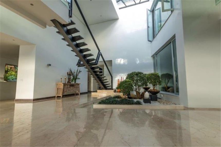 Casa de 4 alcobas en venta en La Calera, Medellín, 738 m² · foto 12 de 18