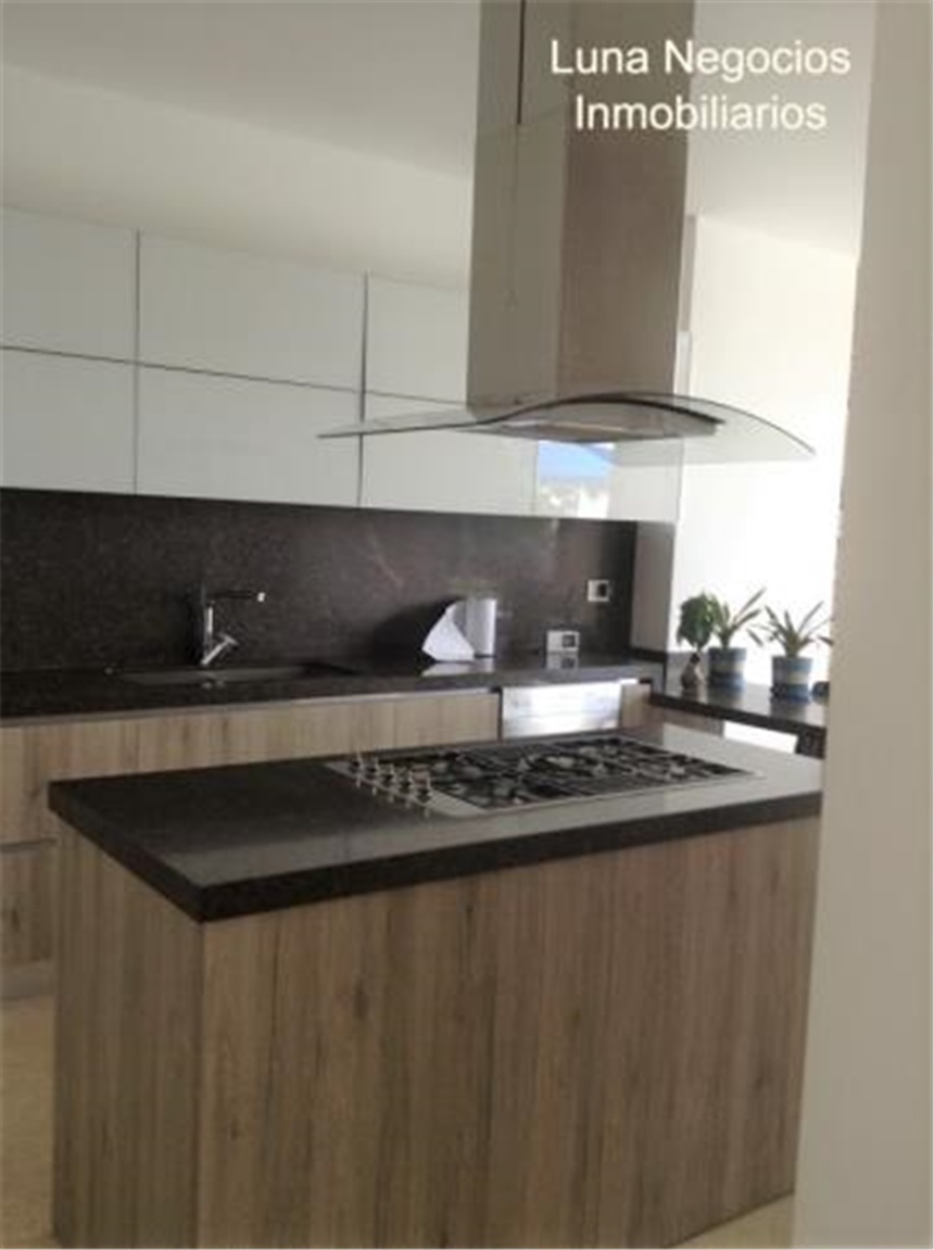 Casa de 5 alcobas en venta en Ruitoque Alto, Floridablanca, 630 m² · foto 10 de 24