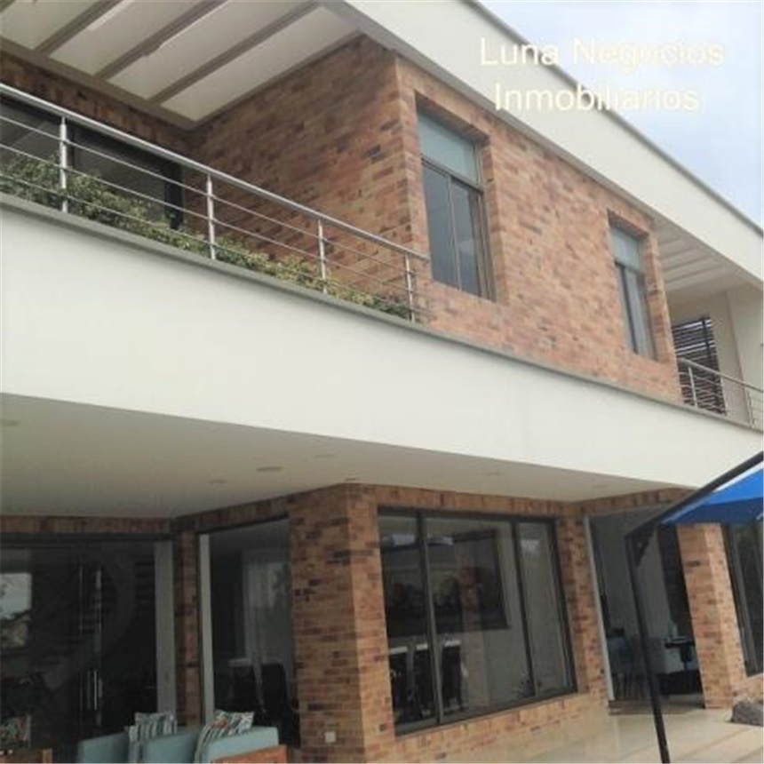 Casa de 5 alcobas en venta en Ruitoque Alto, Floridablanca, 630 m² · foto 17 de 24