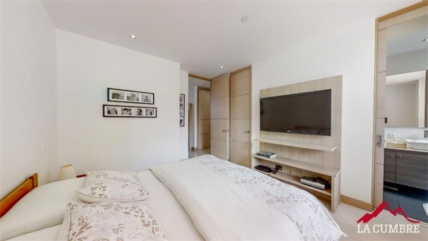 Apartamento en venta en El Poblado, Medellín · foto 17 de 24