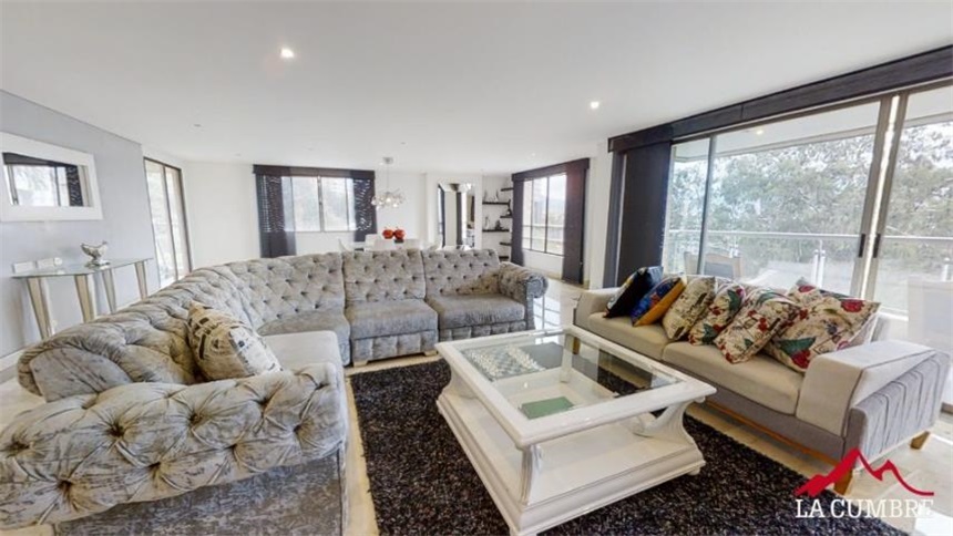 Apartamento en arriendo en El Poblado, Medellín · foto 4 de 23