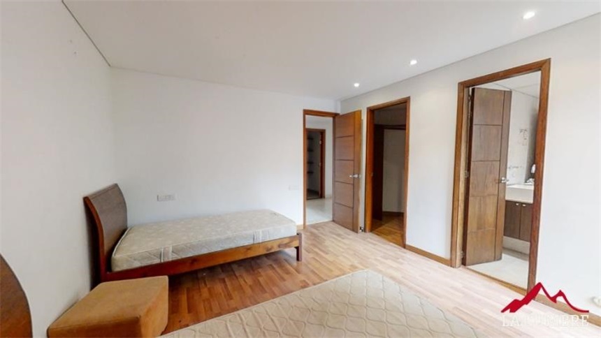 Apartamento de 4 alcobas en arriendo en El Poblado, Medellín, 450 m² · foto 8 de 20