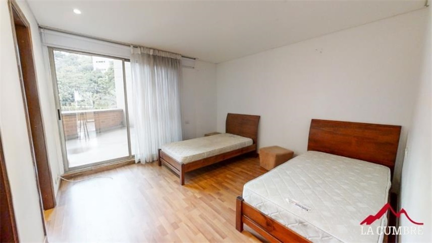 Apartamento de 4 alcobas en arriendo en El Poblado, Medellín, 450 m² · foto 9 de 20