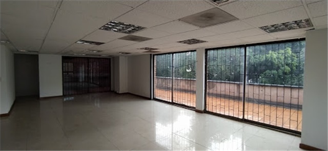 Local en arriendo en Centro Administrativo, Medellín, 1887 m² · foto 6 de 12