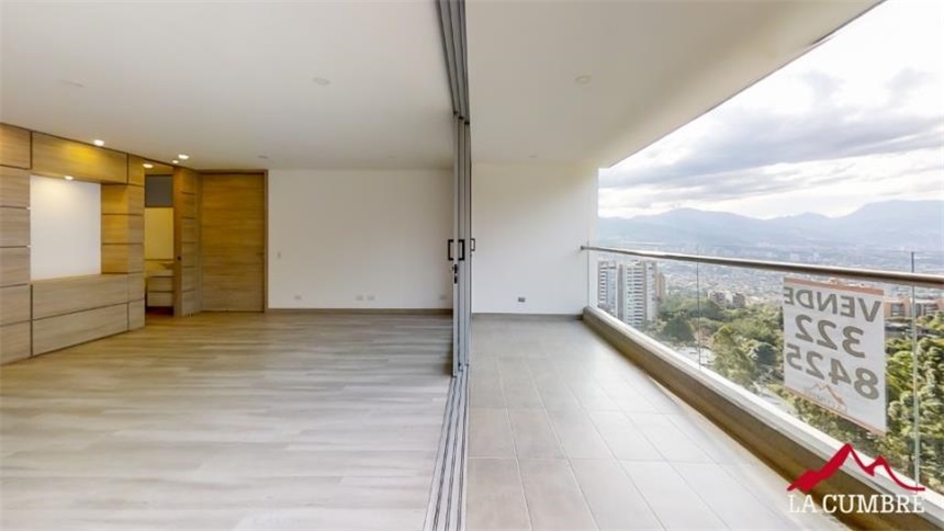 Apartamento en venta en Loma De Las Brujas, Envigado · foto 3 de 24