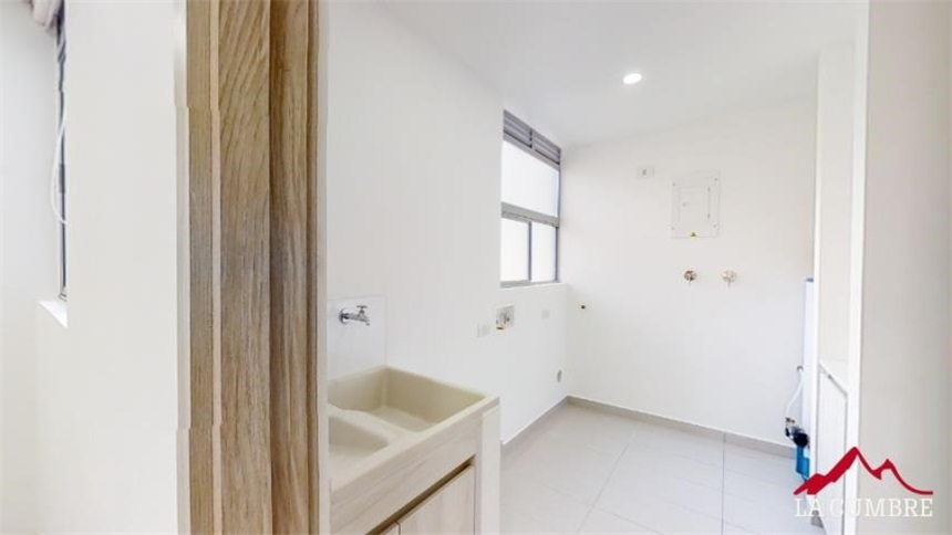 Apartamento en venta en Loma De Las Brujas, Envigado · foto 10 de 24