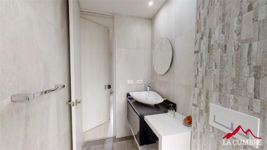Apartamento en venta en La Inmaculada, Envigado · foto 8 de 21