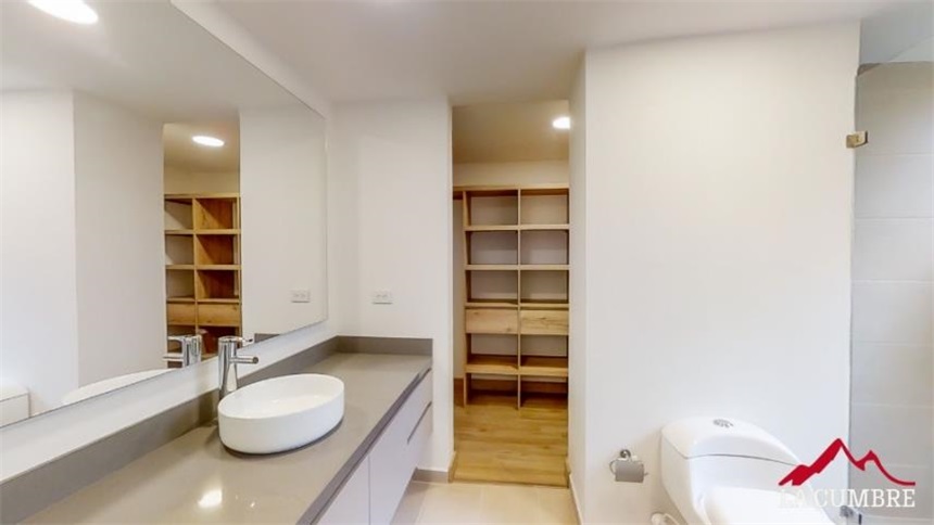 Apartamento en venta en El Poblado, Medellín · foto 19 de 23