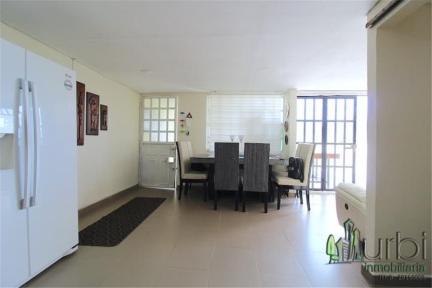 Casa de 3 alcobas en venta en Taquecitos, Bogotá, 480 m² · foto 17 de 20