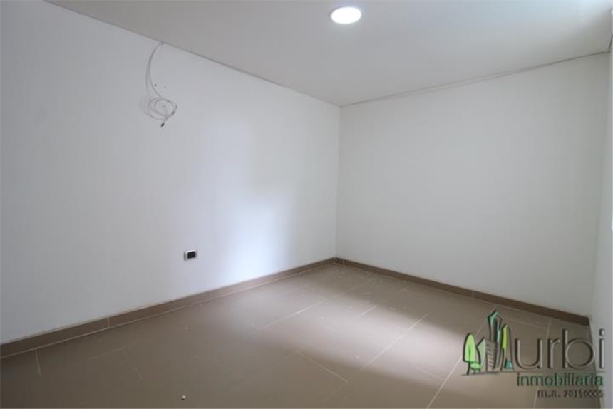 Casa de 3 alcobas en venta en Taquecitos, Bogotá, 480 m² · foto 7 de 20