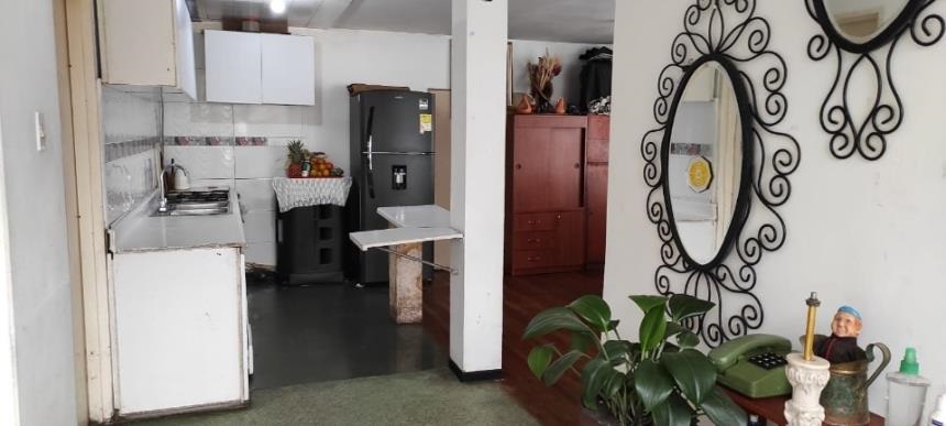 Casa en venta en San Bernardo, Bogotá · foto 5 de 14