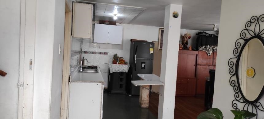 Casa en venta en San Bernardo, Bogotá · foto 4 de 14