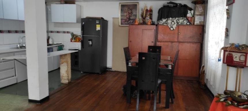 Casa en venta en San Bernardo, Bogotá · foto 7 de 14