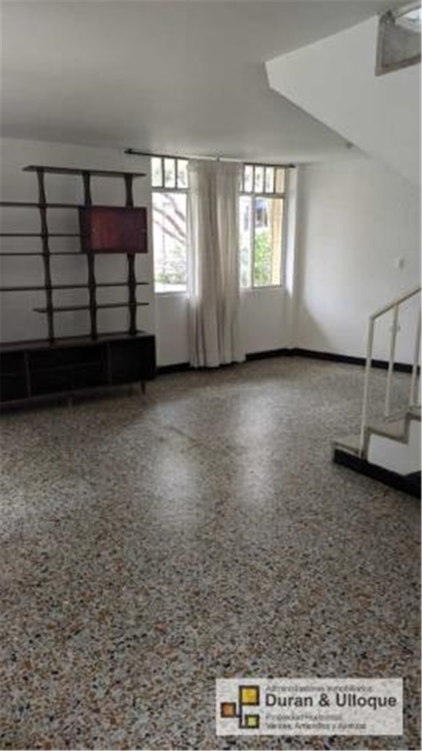 Casa de 6 alcobas en venta en Conucos, Bucaramanga, 247 m² · foto 8 de 24