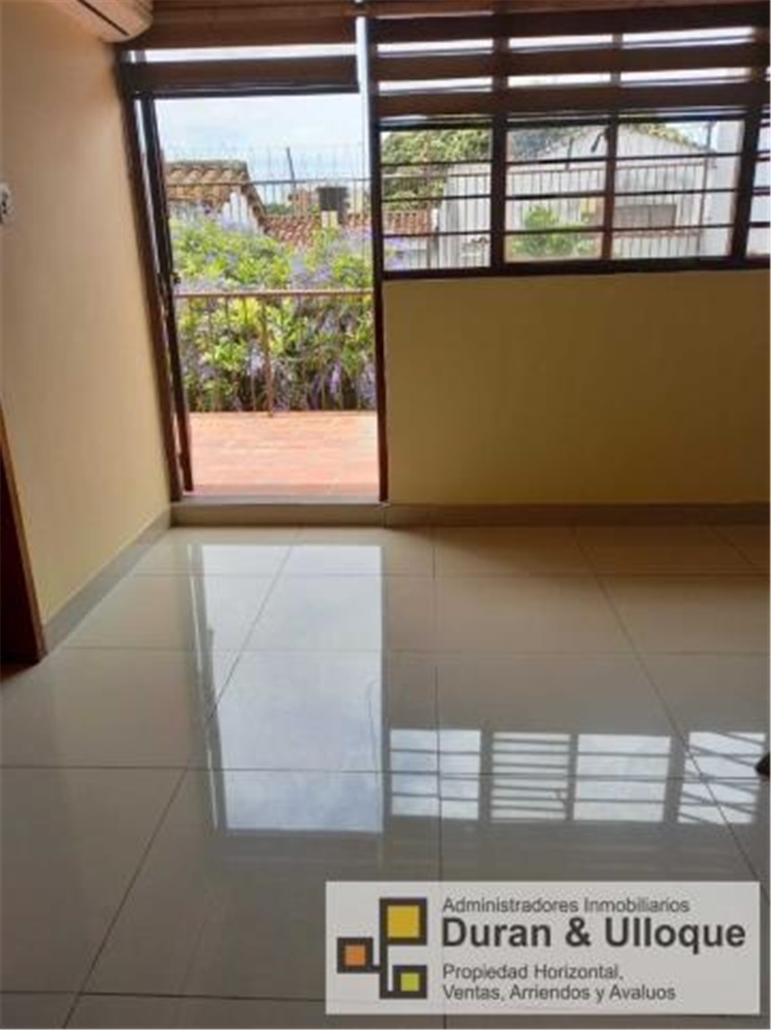 Casa de 7 alcobas en venta en Conucos, Bucaramanga, 400 m² · foto 9 de 22