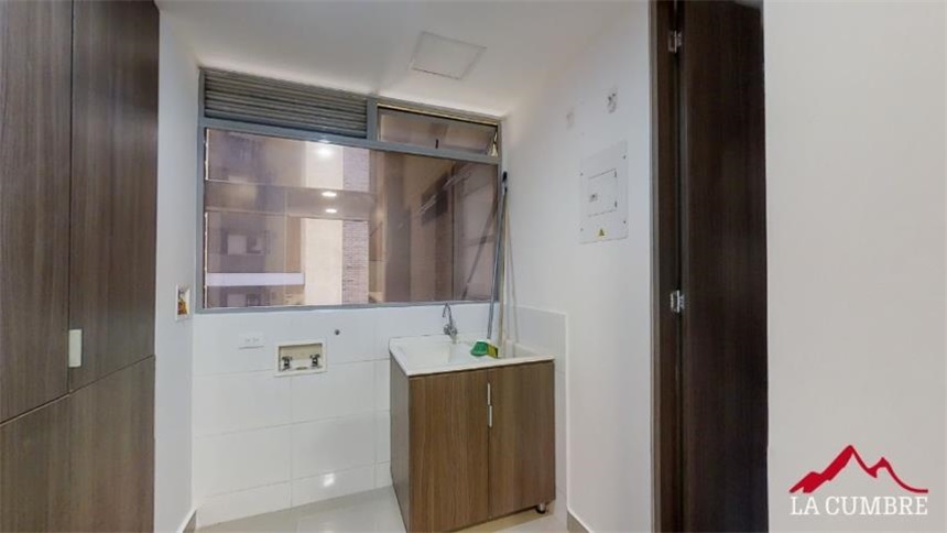 Apartamento en venta en El Poblado, Medellín · foto 13 de 23