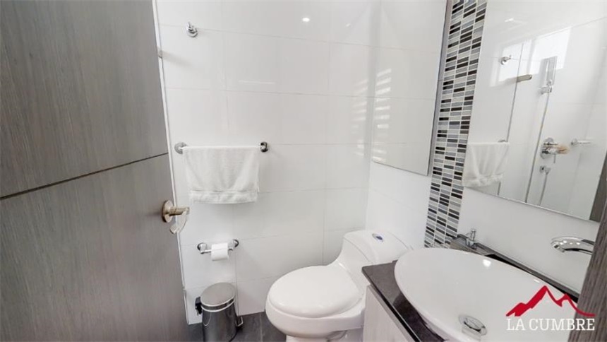 Apartamento en venta en El Poblado, Medellín · foto 14 de 18