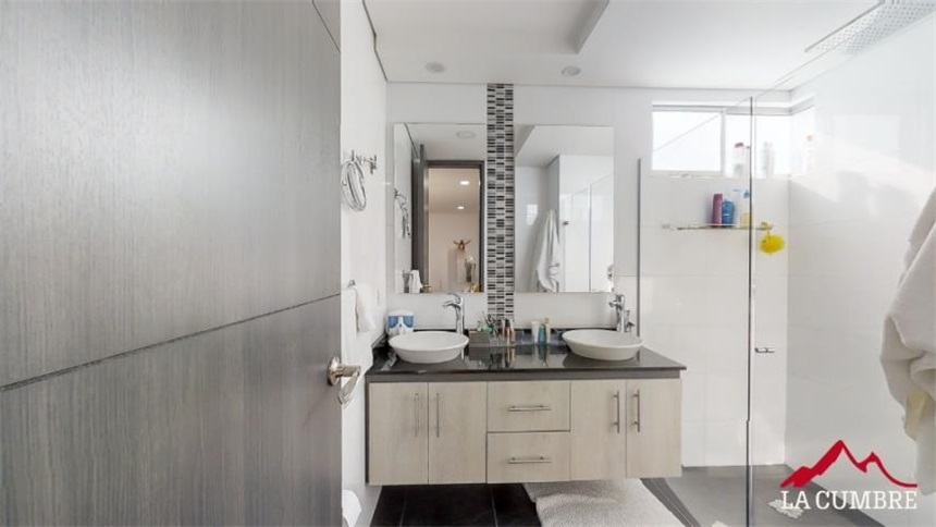 Apartamento en venta en El Poblado, Medellín · foto 13 de 18