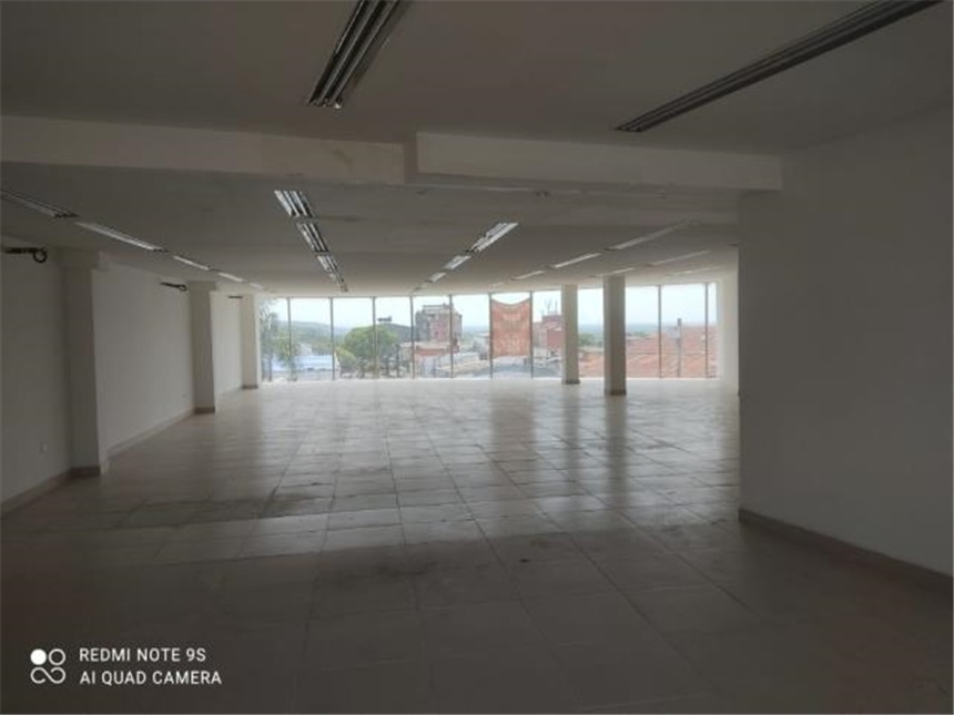 Edificio en venta en Villa Julia, Villavicencio, 1400 m² · foto 8 de 24